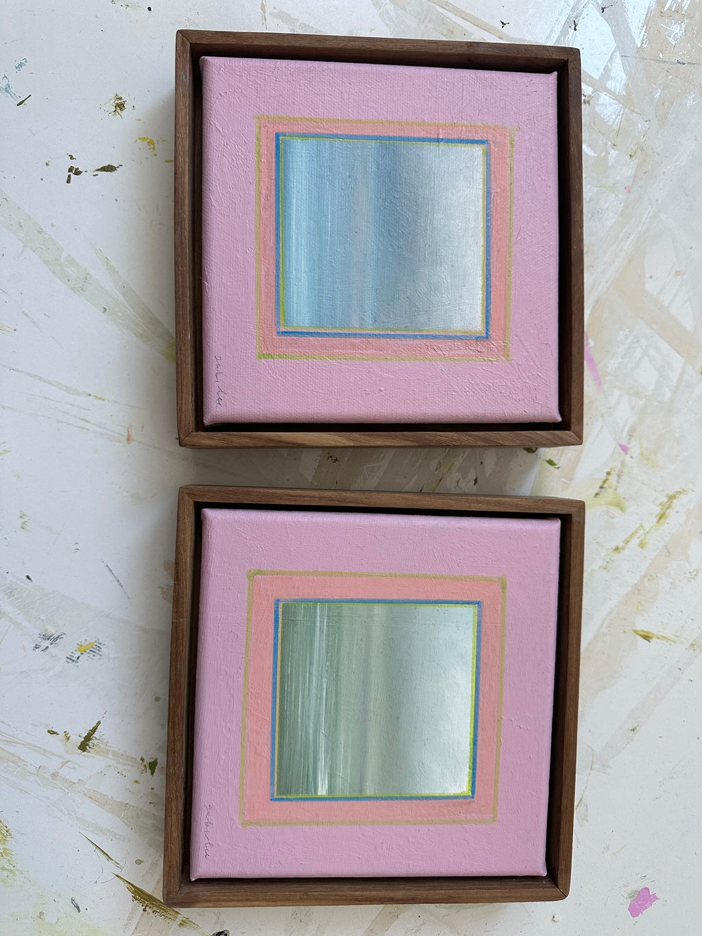 Pink seascape - Celadon green